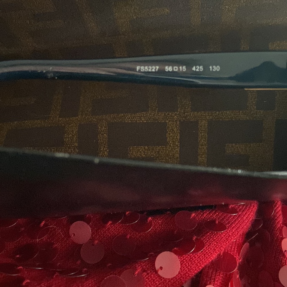 Fendi Sun Glasses - Picture 3 of 9